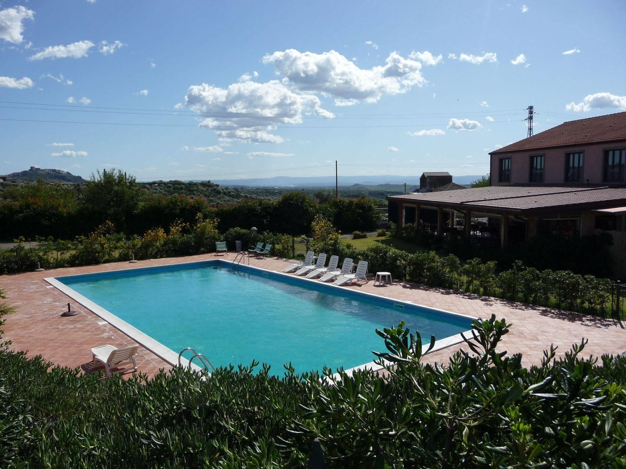 Agriturismo Biologico Corte Aragonese Santa Maria di Licodia Dış mekan fotoğraf
